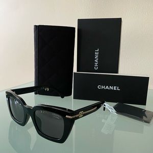 NIB CHANEL dress SQUARE SUNGLASSES/glasses/frame Ref.5509A C622/T  ITALY;Current